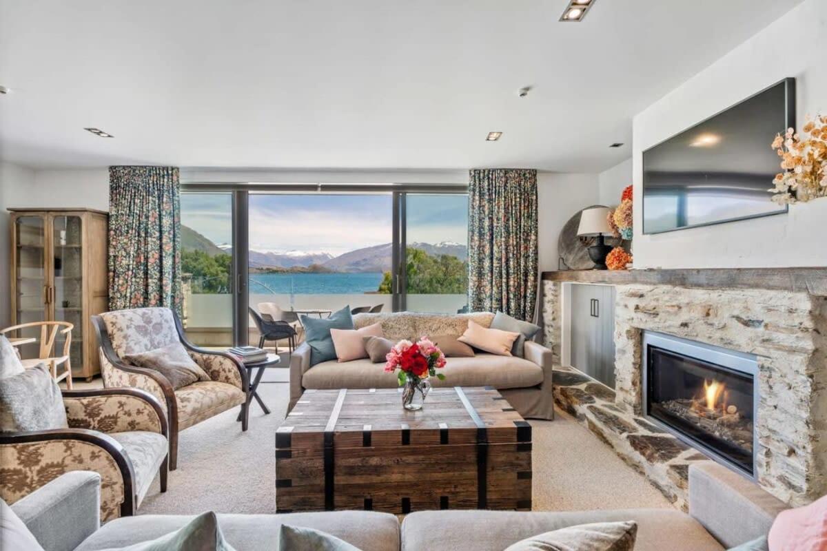 Pembroke Luxury Apartment ワナカ エクステリア 写真